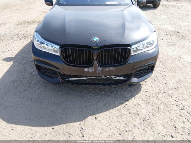 45038849 :رقم المزاد ، WBA7H6C56KG615063 vin ، 2019 Bmw M760i Xdrive مزاد بيع