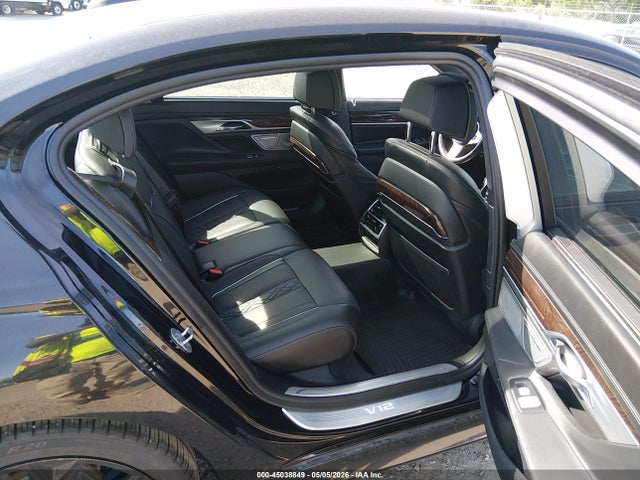 45038849 :رقم المزاد ، WBA7H6C56KG615063 vin ، 2019 Bmw M760i Xdrive مزاد بيع