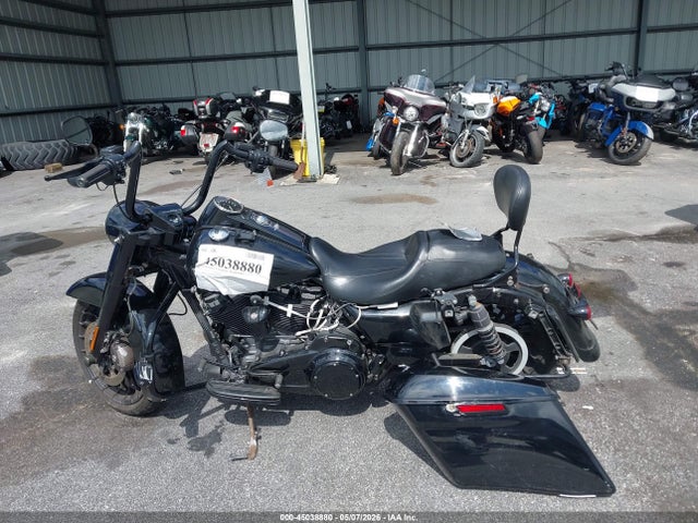 Harley-Davidson FLHRXS 2018 1HD1KVC12JB609319 Image 13