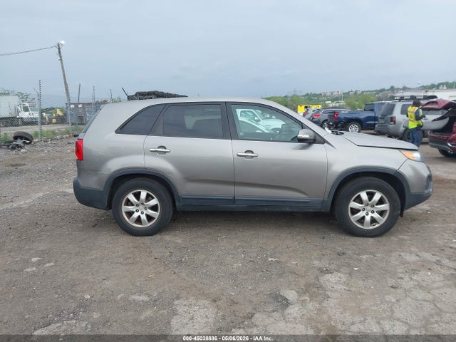 Продажа на аукционе авто 2011 Kia Sorento Lx, vin: 5XYKT3A17BG167218, номер лота: 45038886