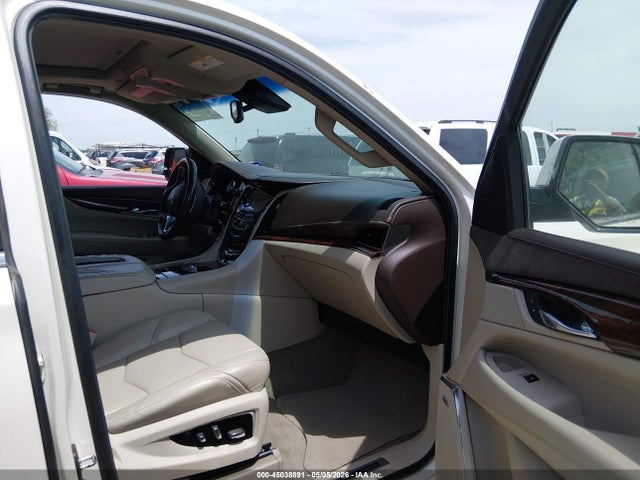 Продажа на аукционе авто 2015 Cadillac Escalade Luxury, vin: 1GYS4MKJ9FR521338, номер лота: 45038891