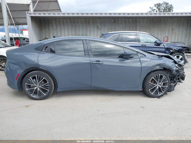 Toyota PRIUS XLE 2024 JTDACAAU5R3038953 Image 13
