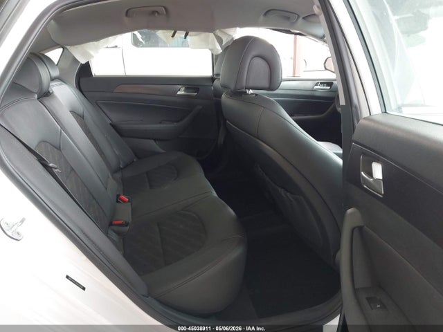 2016 Hyundai Sonata Sport მანქანა იყიდება აუქციონზე, vin: 5NPE34AF1GH432648, აუქციონის ნომერი: 45038911
