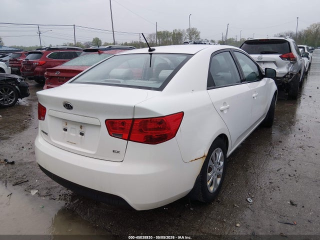2010 Kia Forte Ex მანქანა იყიდება აუქციონზე, vin: KNAFU4A21A5827593, აუქციონის ნომერი: 45038930