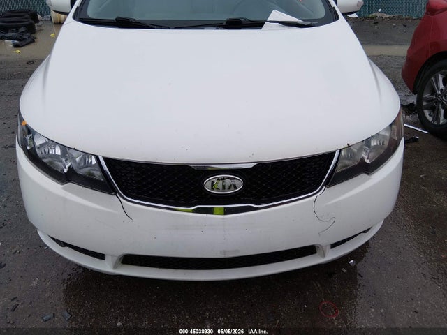 2010 Kia Forte Ex მანქანა იყიდება აუქციონზე, vin: KNAFU4A21A5827593, აუქციონის ნომერი: 45038930