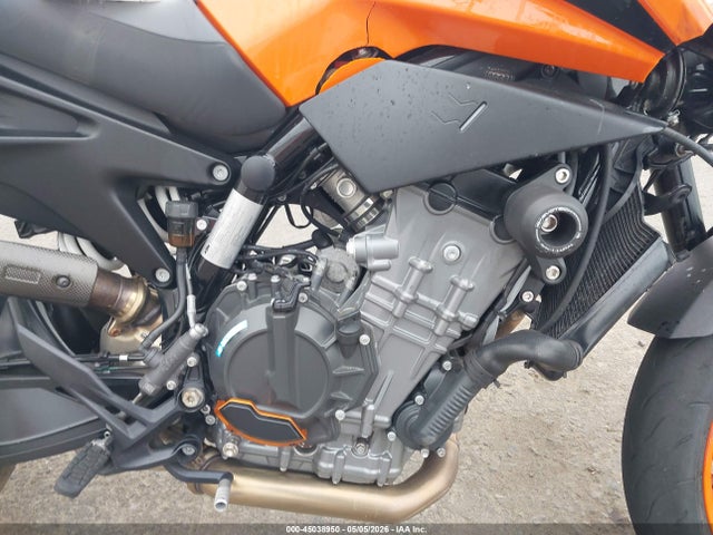 KTM 790 Duke 2020 VBKTU6401LM774039 Image 8