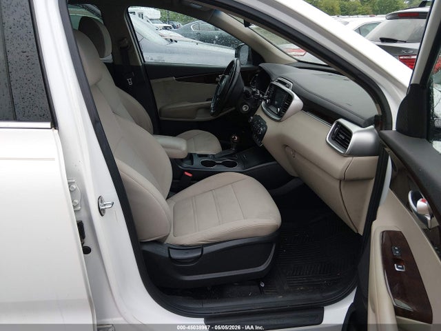 2017 Kia Sorento 3.3l Lx მანქანა იყიდება აუქციონზე, vin: 5XYPG4A55HG203077, აუქციონის ნომერი: 45038967