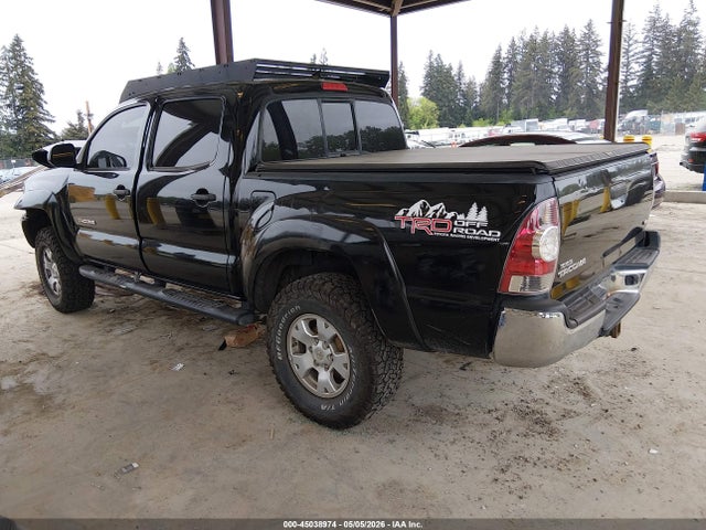 2015 Toyota Tacoma Base V6 მანქანა იყიდება აუქციონზე, vin: 3TMLU4EN0FM170071, აუქციონის ნომერი: 45038974