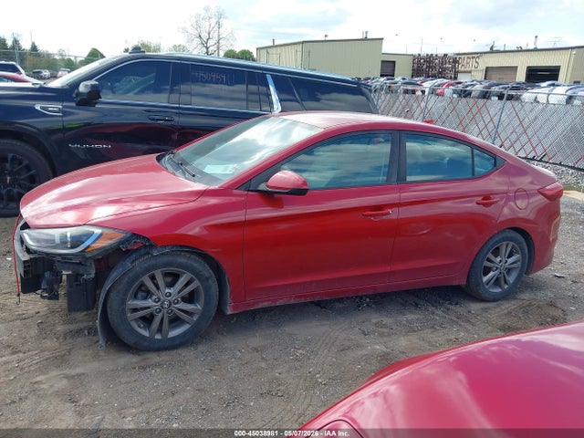 2017 Hyundai Elantra Se მანქანა იყიდება აუქციონზე, vin: 5NPD84LF2HH104764, აუქციონის ნომერი: 45038981