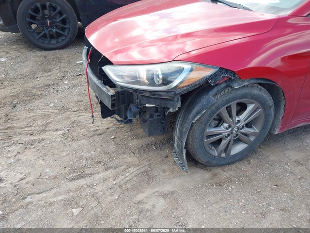 2017 Hyundai Elantra Se მანქანა იყიდება აუქციონზე, vin: 5NPD84LF2HH104764, აუქციონის ნომერი: 45038981