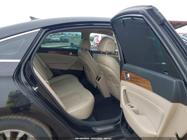 45039004 :رقم المزاد ، 5NPE34AF1FH251807 vin ، 2015 Hyundai Sonata Limited مزاد بيع