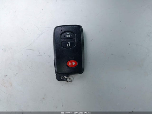 45039041 :رقم المزاد ، JTDKN3DU7D1732389 vin ، 2013 Toyota Prius Two مزاد بيع