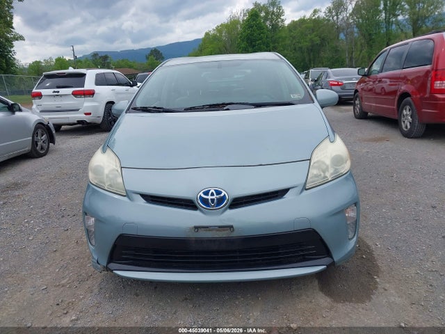 45039041 :رقم المزاد ، JTDKN3DU7D1732389 vin ، 2013 Toyota Prius Two مزاد بيع