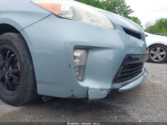 45039041 :رقم المزاد ، JTDKN3DU7D1732389 vin ، 2013 Toyota Prius Two مزاد بيع