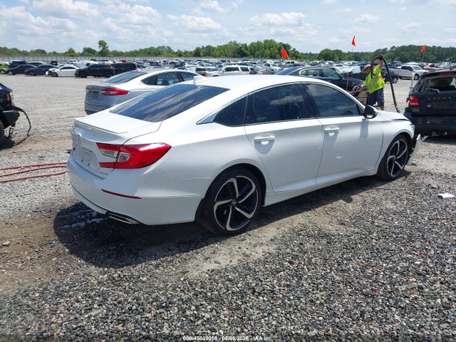 45039050 :رقم المزاد ، 1HGCV1F30JA265942 vin ، 2018 Honda Accord Sport مزاد بيع