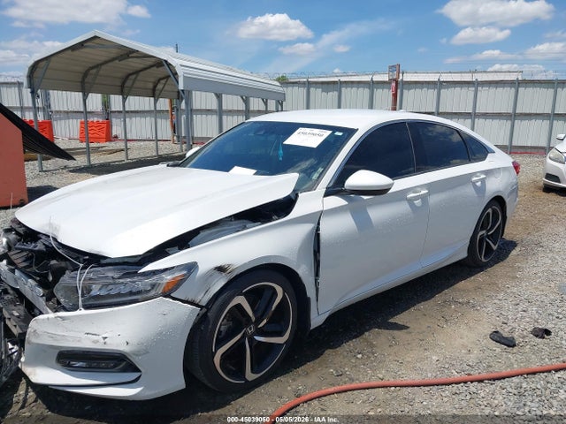 45039050 :رقم المزاد ، 1HGCV1F30JA265942 vin ، 2018 Honda Accord Sport مزاد بيع