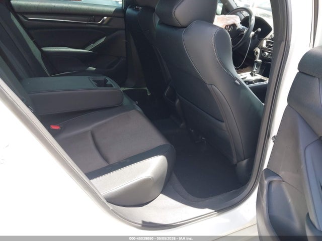 45039050 :رقم المزاد ، 1HGCV1F30JA265942 vin ، 2018 Honda Accord Sport مزاد بيع