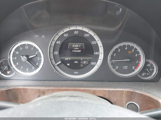 45039091 :رقم المزاد ، WDDHF5KB3DA727278 vin ، 2013 Mercedes-benz E 350 مزاد بيع