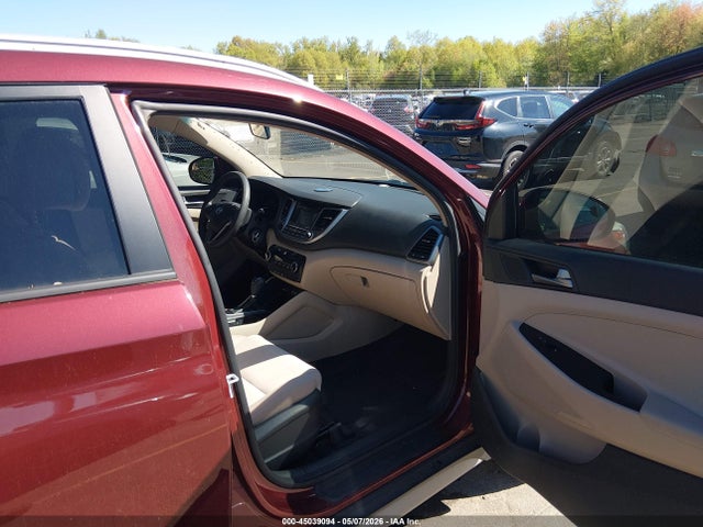 45039094 :رقم المزاد ، KM8J3CA44HU482065 vin ، 2017 Hyundai Tucson Se مزاد بيع