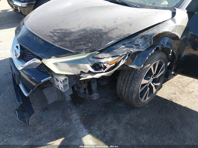 1N4AA6AP4GC437028 Nissan Maxima 3.5 Platinum