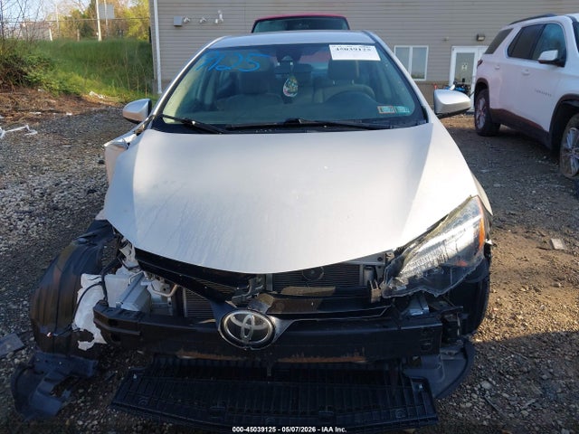 45039125 :رقم المزاد ، 2T1BURHE4JC050425 vin ، 2018 Toyota Corolla Le مزاد بيع