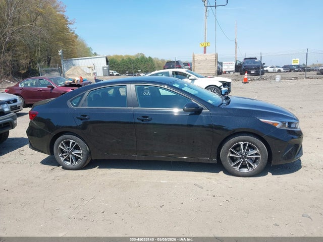 45039140 :رقم المزاد ، 3KPF24AD5RE705426 vin ، 2024 Kia Forte Lxs مزاد بيع