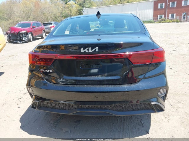45039140 :رقم المزاد ، 3KPF24AD5RE705426 vin ، 2024 Kia Forte Lxs مزاد بيع