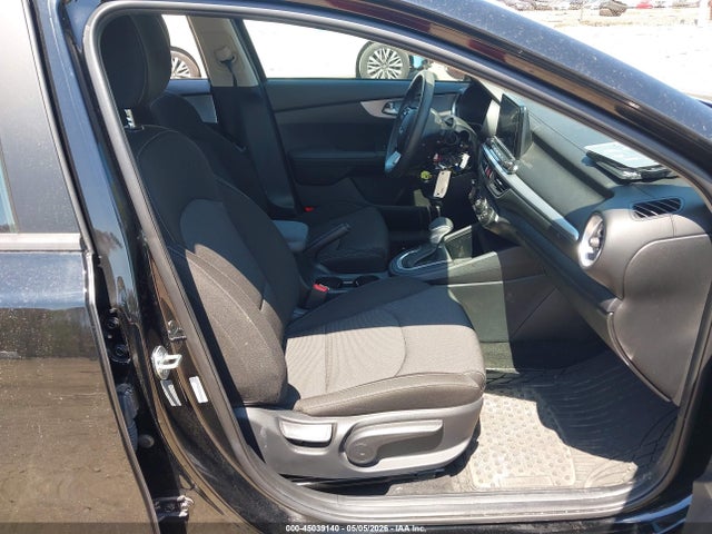 45039140 :رقم المزاد ، 3KPF24AD5RE705426 vin ، 2024 Kia Forte Lxs مزاد بيع