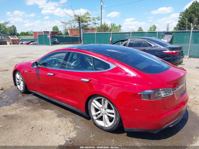 2016 Tesla Model S 60d/70d/75d/85d/90d მანქანა იყიდება აუქციონზე, vin: 5YJSA1E2XGF131440, აუქციონის ნომერი: 45039143