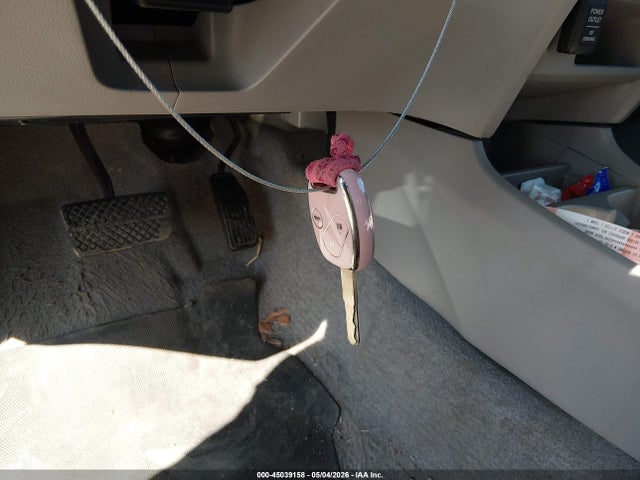 45039158 :رقم المزاد ، JHMZE2H73AS041703 vin ، 2010 Honda Insight Ex مزاد بيع