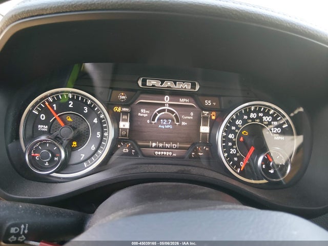 1C6SRFRT5LN307872 RAM 1500 Laramie 4x4 6&#039;4 Box