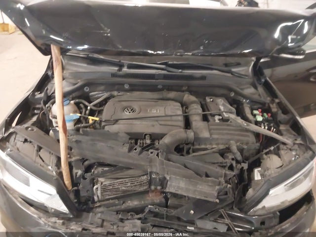 Aukcja sprzedaży 2015 Volkswagen Jetta 1.8t Se, vin: 3VWD17AJXFM254879, numer aukcji: 45039167