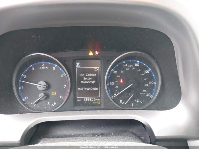 45039192 :رقم المزاد ، JTMRFREV5JJ198830 vin ، 2018 Toyota Rav4 Xle مزاد بيع