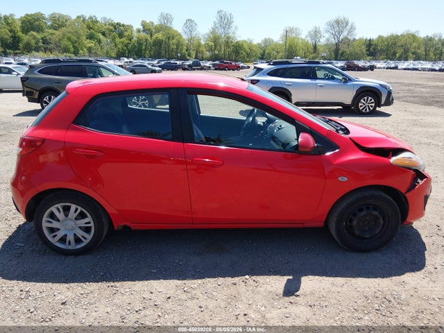 2012 Mazda Mazda2 Sport მანქანა იყიდება აუქციონზე, vin: JM1DE1KZ2C0131813, აუქციონის ნომერი: 45039208