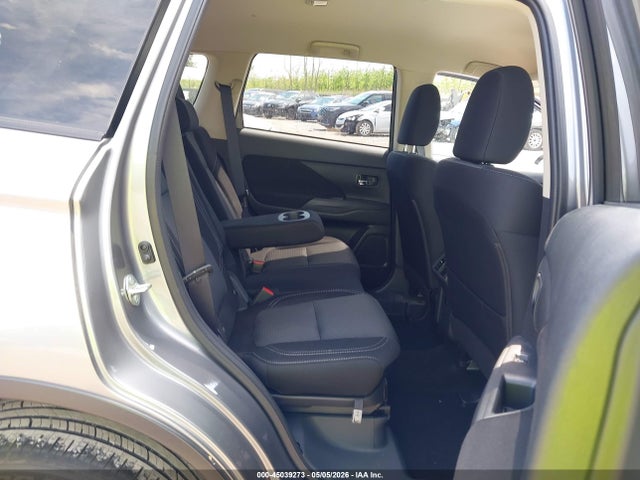 Продаж на аукціоні авто 2020 Mitsubishi Outlander Es 2.4 S-awc/le 2.4 S-awc/se 2.4 S-awc/sel 2.4 S-awc/sp 2.4 S-awc, vin: JA4AZ3A33LZ048722, номер лоту: 45039273