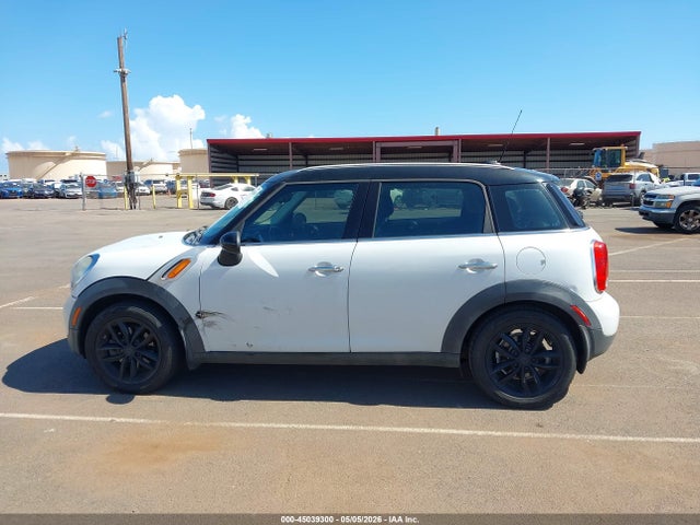 Mini Countryman Cooper 2015 WMWZB3C5XFWR45034 Image 14