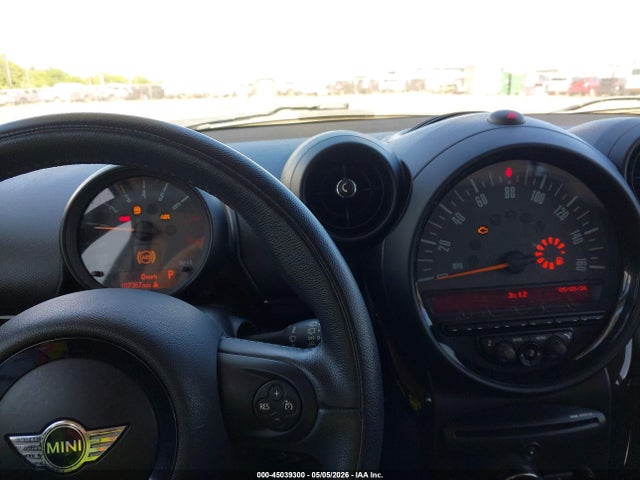 Mini Countryman Cooper 2015 WMWZB3C5XFWR45034 Image 7