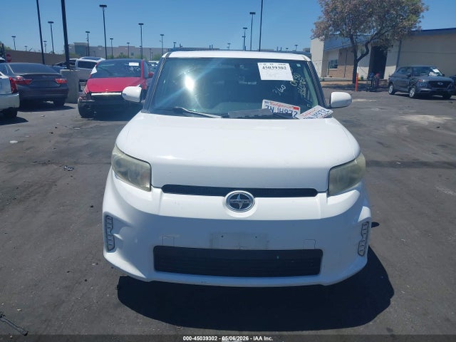 Scion XB 2014 JTLZE4FEXEJ064393 Image 13