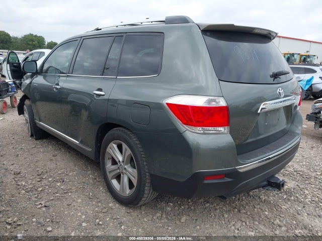 2013 Toyota Highlander Limited V6 მანქანა იყიდება აუქციონზე, vin: 5TDYK3EH7DS129899, აუქციონის ნომერი: 45039306