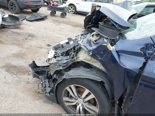 45039308 :رقم المزاد ، 5FNYF5H32HB020521 vin ، 2017 Honda Pilot Ex مزاد بيع