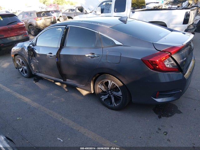 45039314 :رقم المزاد ، 19XFC1F92HE010738 vin ، 2017 Honda Civic Touring مزاد بيع