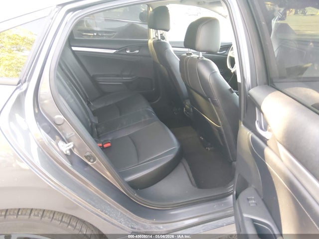 45039314 :رقم المزاد ، 19XFC1F92HE010738 vin ، 2017 Honda Civic Touring مزاد بيع