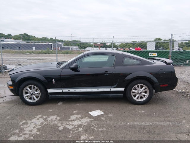 2007 Ford Mustang V6 Deluxe/v6 Premium მანქანა იყიდება აუქციონზე, vin: 1ZVFT80N775302603, აუქციონის ნომერი: 45039334