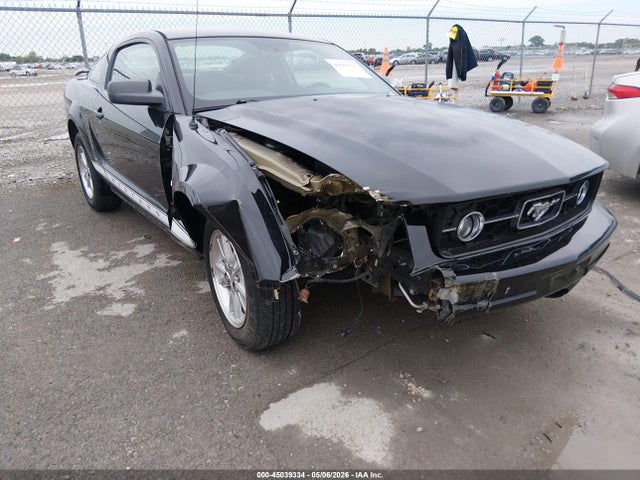 2007 Ford Mustang V6 Deluxe/v6 Premium მანქანა იყიდება აუქციონზე, vin: 1ZVFT80N775302603, აუქციონის ნომერი: 45039334