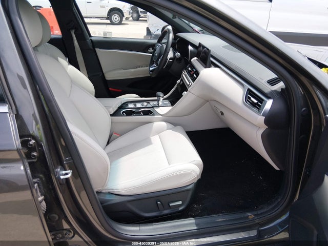 KMTG34SC9SU156085 Genesis G70 2.5t Awd