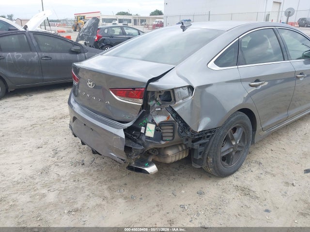 Продаж на аукціоні авто 2018 Hyundai Sonata Sport+, vin: 5NPE34AF1JH706843, номер лоту: 45039408