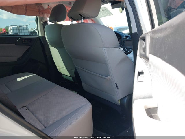 45039410 :رقم المزاد ، JF2SJAAC8JH448334 vin ، 2018 Subaru Forester 2.5i مزاد بيع