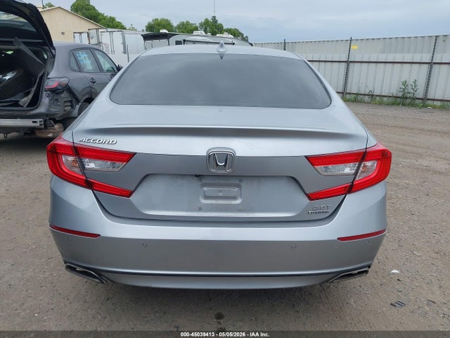 1HGCV2F97KA018915 Honda Accord Touring 2.0t