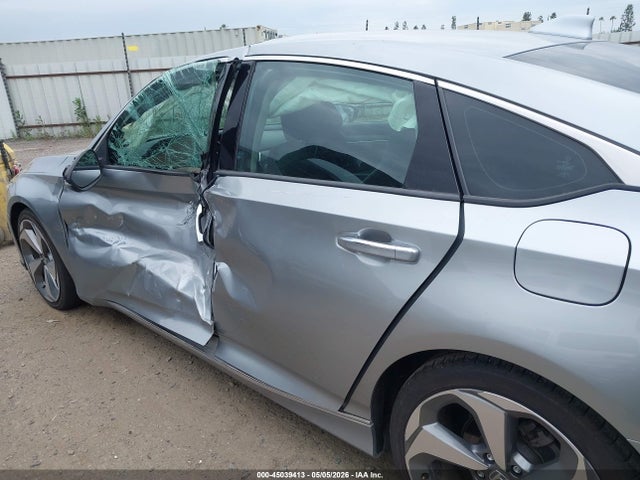 1HGCV2F97KA018915 Honda Accord Touring 2.0t