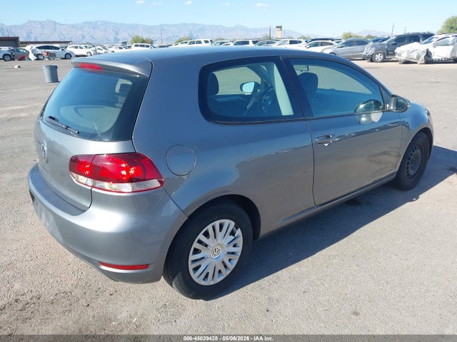 Продаж на аукціоні авто 2013 Volkswagen Golf 2.5l 2-door, vin: WVWBB7AJ2DW036875, номер лоту: 45039428